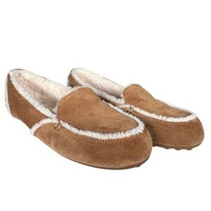 UGG Women's Suede Sheepskin Lined Moccasin Slippers Brown Size 7 1/2